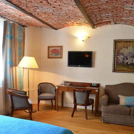 Welness Modry Jelen 4*