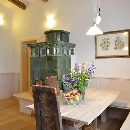 Bed & Breakfast Welness Modry Jelen 4*