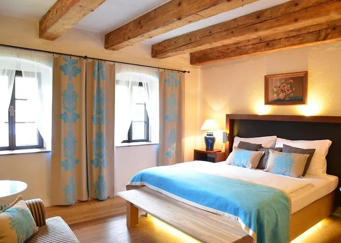 Welness Modrý Jelen Frühstückspension 4*